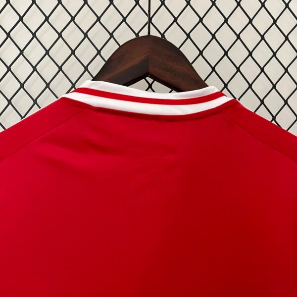 2024/25 Manchester United Home Soccer Jersey - Image 6