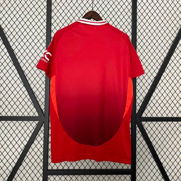 2024/25 Manchester United Home Soccer Jersey - Image 5