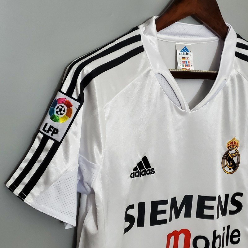 Retro 04/05 Real Madrid home - Image 6
