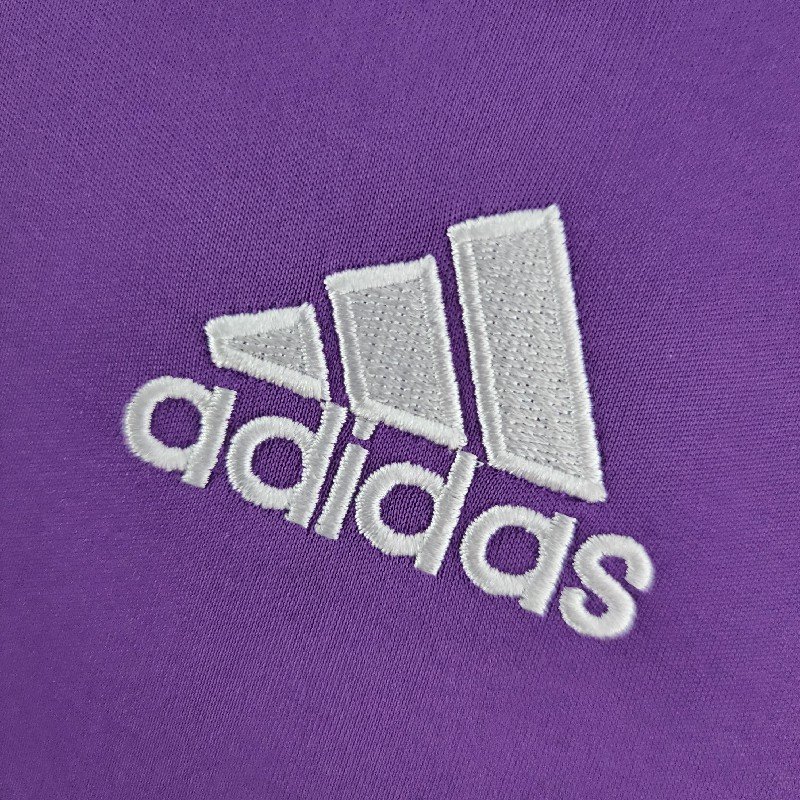 Retro Real Madrid 16/17 away - Image 4