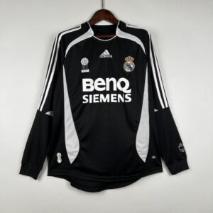 Retro Long Sleeve Real Madrid 06/07 Third Away