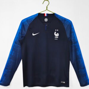 Long-sleeved: Retro, France's home champion in the 2018 World Cup