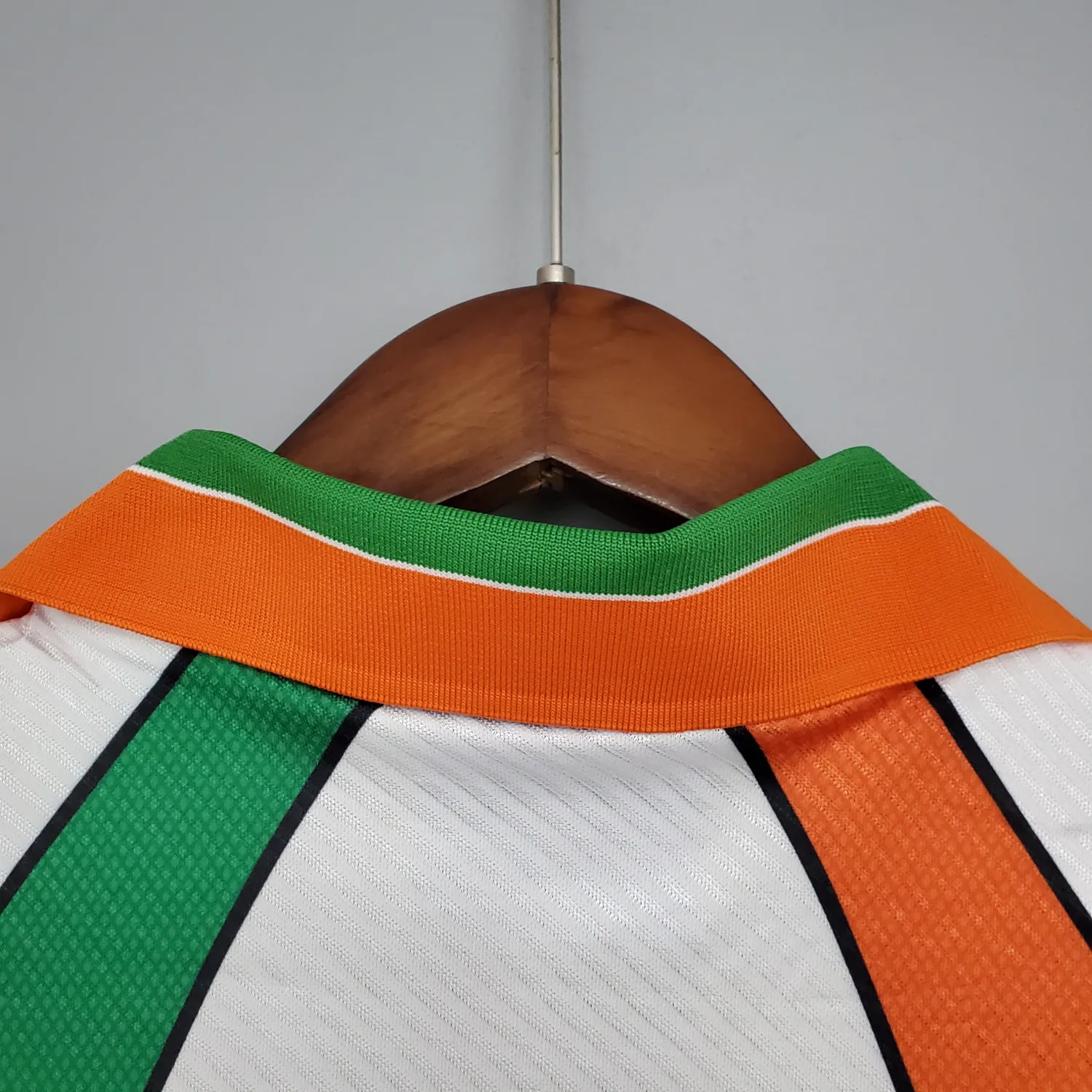 94-96 Ireland Away Retro Jersey - Image 3