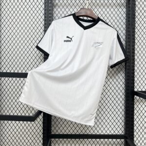 New Zealand - Home - 2025/26