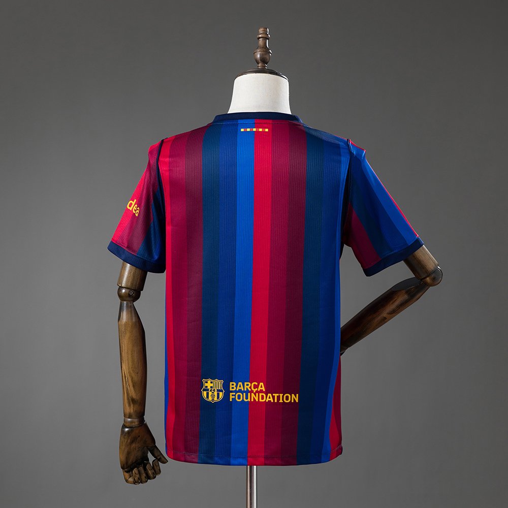 Barcelona - 26/27 - Home - Image 2