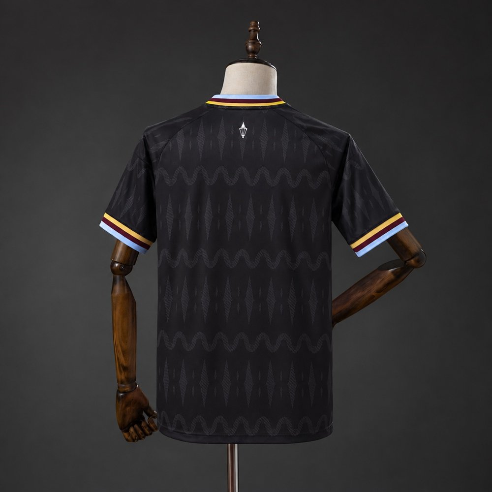 Aston Villa - 26/27 - Away - Image 2