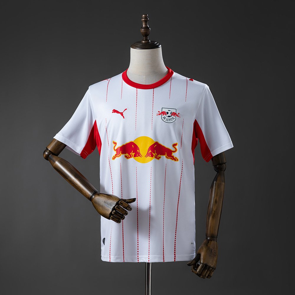 RB Leipzig - 26/27 - Home