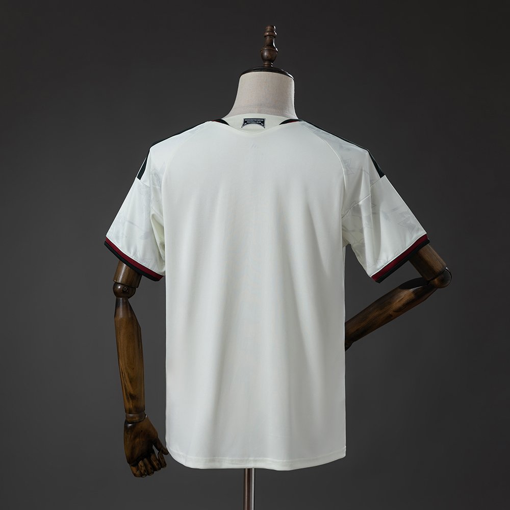Manchester United - 26/27 - Third Away - Image 2
