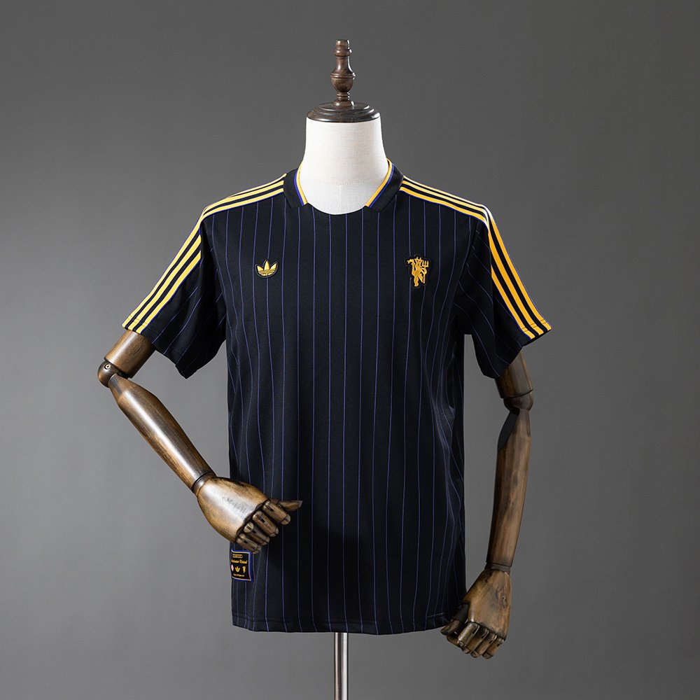 Manchester United - 25/26 - Cultural Shirt - Black Jersey