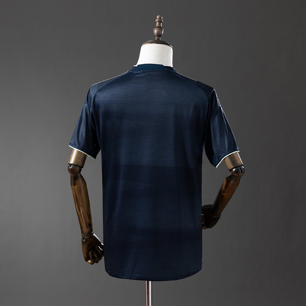 Real Madrid - 25/26 - Away - Image 2