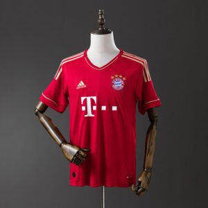 Bayern Munich - 12/13 - Home - Retro Jersey