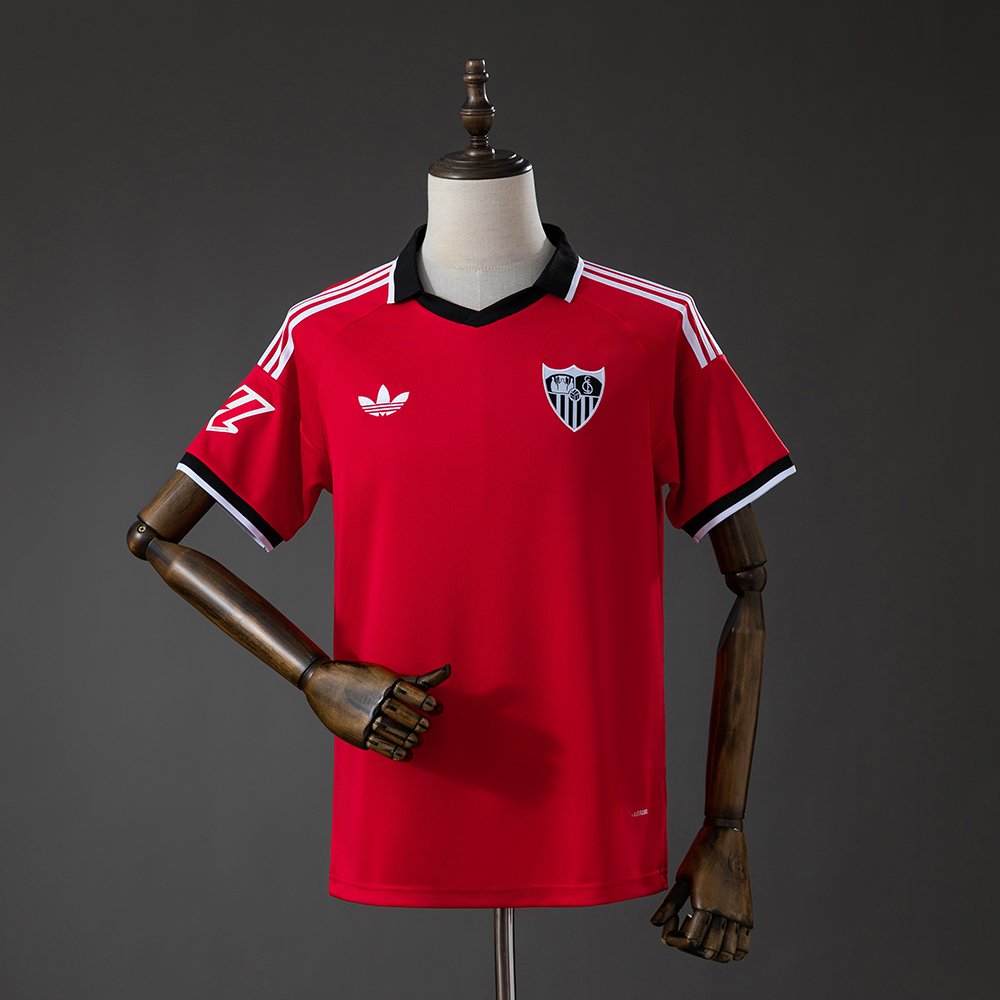 Sevilla - 26/27 - Away