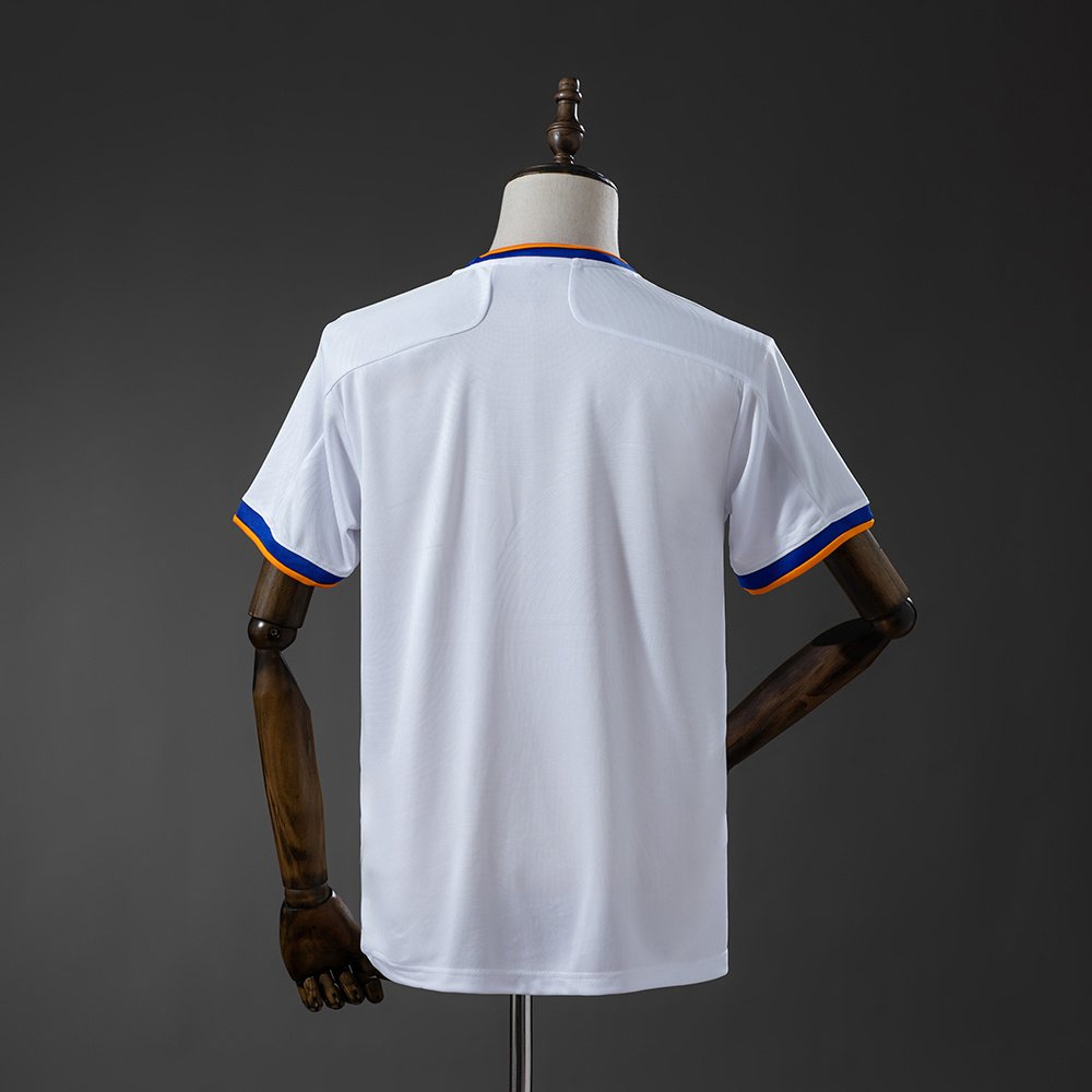 Real Madrid 21/22 Home Jersey - Image 2